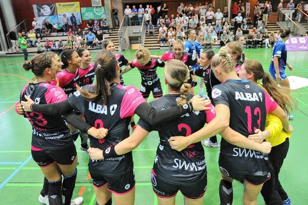Die TusSies Metzingen feiern die ersten 2 Punkte in der neuen Saison TusSies Metzingen, Handball, HBF, Bundesliga, Ligaspiel, 08.09.2018, Foto:TBaur Eibner Neckarsulmer Sportunion vs. TusSies Metzingen Neckarsulm Copyright: xEIBNER TobiasxBaurx EP_TBR