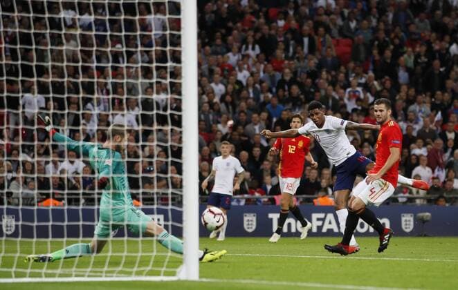 David De Gea of Spain saves a shot from Marcus Rashford of England during the UEFA Nations League - League A - Group 4 match at Wembley Stadium, London. Picture date 8th September 2018. Picture credit should read: David Klein Sportimage EDITORIAL USE ONLY. No use with unauthorised audio, video, data, fixture lists, club league logos or live services. Online in-match use limited to 120 images, no video emulation. No use in betting, games or single club league player publications.