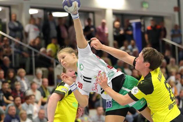 Michaela Hrbkova (GOE) beim Sprungwurf 180908-BVB vs FRISCH AUF GOEPPINGEN; Saison 2018 19; 1. Bundesliga, Spiel 1, Sporthalle Bleichstein, Herdecke BVB-Handballdamen-Bundesliga-Spiel 2018 19 Dortmund Copyright: xEIBNER Wolfgang_Stummbilligx EP_EER