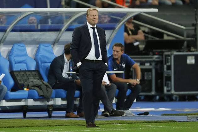 (l-r) Holland coach Ronald Koeman during the UEFA Nations League A group 1 qualifying match between France and The Netherlands on September 09, 2018 at Stade de France in Saint Denis, France UEFA Nations League A group 1 2018 2019 xVIxVIxImagesx xMauricexvanxSteenxIVx 12065543