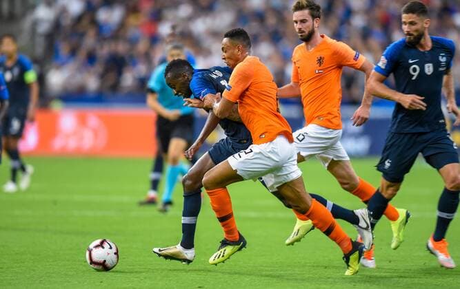 Fußball, Nations League, Frankreich - Niederlande Blaise Matuidi ( France ) - Kenny Tete ( Pays Bas ) FOOTBALL : France vs Pays Bas - Ligue des Nations - Saint Denis - 09 09 2018 FedericoPestellini Panoramic 