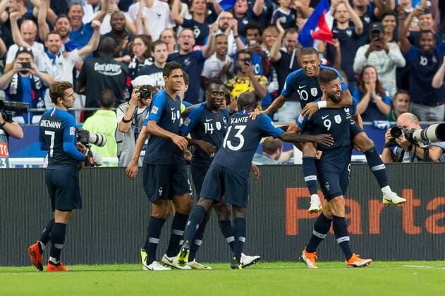 Fußball, Nations League, Frankreich - Niederlande Paris, Frankreich 09.09.2018, UEFA Nations League, Frankreich - Niederlande, Tor zum 2:1, Torschuetze Olivier Giroud (FRA) wird bejubelt ( DeFodi053