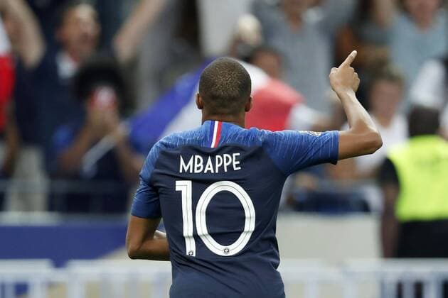 Kylian Mbappe of France during the UEFA Nations League A group 1 qualifying match between France and The Netherlands on September 09, 2018 at Stade de France in Saint Denis, France UEFA Nations League A group 1 2018 2019 xVIxVIxImagesx xMauricexvanxSteenxIVx 12067493