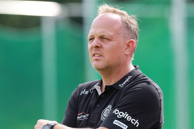 Trainer Daniel Weber (VfR Garching) Fussball Stadion am See Regionalliga Bayern 09.09.2018 VfR Garching - Pipinsried