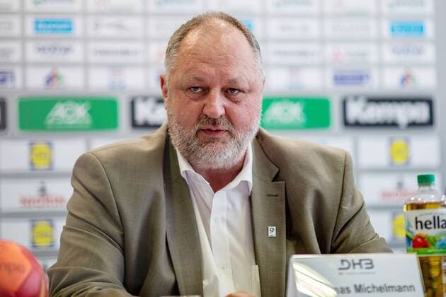 Praesident Deutscher Handballbund Andreas Michelmann waehrend der Pressekonferenz zum Handball Laenderspiel der Frauen zwischen Deutschland und Russland in der Radisson Blue Hotel am 10. September 2018 in Bauhausstadt Dessau, Sachsen Anhalt (Saxony Anhalt), Deutschland (Germany) (Eibner Hartmut Boesener) HB-LS-F PK Deutschland - Russland Copyright: xEIBNER HartmutxBoesenerx EP_HBR