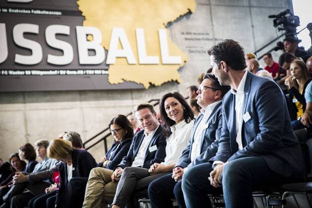 GER, Saisoneröffnung Allianz Frauen-Bundesliga 10.09.2018, Deutsches Fußballmuseum, Dortmund, GER, Saisoneröffnung Allianz Frauen-Bundesliga, DFL REGULATIONS PROHIBIT ANY USE OF PHOTOGRAPHS AS IMAGE SEQUENCES AND OR QUASI-VIDEO im Bild picture shows: Heike Ullrich (DFB Direktorin für Frauen- und Mädchenfußball), Peter Kort (Allianz), Nadine Kessler (UEFA-Abteilungsleiterin Frauenfussball), Hubertus Hess-Grundwald (Praesident SV Werder Bremen) und Ralf Kellermann (Sportlicher Leiter VfL Wolfsburg), *** GER Season Opening Allianz Women Bundesliga 10 09 2018 German Football Museum Dortmund GER Season Opening Allianz Women Bundesliga DFL REGULATIONS PROHIBIT in picture picture shows Heike Ullrich DFB Women and Girls Football Director Peter Kort Allianz Nadine Kessler UEFA Head of Womens Football Hubertus Hess Grundwald President SV Werder Bremen and Ralf Kellermann Sporting Director VfL Wolfsburg nordphotox xRauch nph00251