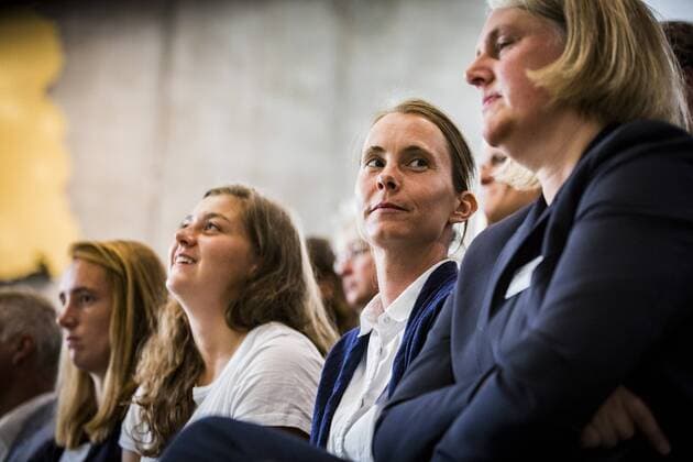 GER, Saisoneröffnung Allianz Frauen-Bundesliga 10.09.2018, Deutsches Fußballmuseum, Dortmund, GER, Saisoneröffnung Allianz Frauen-Bundesliga, DFL REGULATIONS PROHIBIT ANY USE OF PHOTOGRAPHS AS IMAGE SEQUENCES AND OR QUASI-VIDEO im Bild picture shows: Lena Pauels (SV Werder Bremer 22) mit Carmen Roth (Trainerin Werder Bremen), *** GER Season Opening Allianz Women Bundesliga 10 09 2018 German Football Museum Dortmund GER Season Opening Allianz Women Bundesliga DFL REGULATIONS PROHIBIT ANY USE OF PHOTOGRAPH AS IMAGE SEQUENCES AND OR QUASI VIDEO picture shows Lena Pauels SV Werder Bremen 22 with Carmen Roth Trainer Werder Bremen nordphotox xRauch nph00251