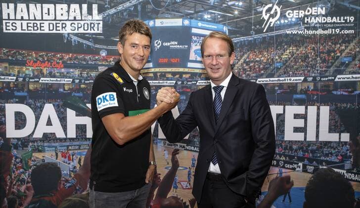 Pressekonferenz Handball WM 2019 und Olympiamuseum Koeln Datum: 11.09.2018 Links: Bundestrainer Christian Prokop Rechts: Arena-Chef Stefan Löcher