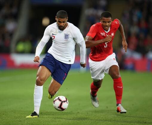 Ruben Loftus-Cheek of England gets round Manuel Akanji of Switzerland during the International Friendly Länderspiel match at the King Power Stadium, Leicester. Picture date 11th September 2018. Picture credit should read: Nigel French Sportimage EDITORIAL USE ONLY. No use with unauthorised audio, video, data, fixture lists, club league logos or live services. Online in-match use limited to 120 images, no video emulation. No use in betting, games or single club league player publications.