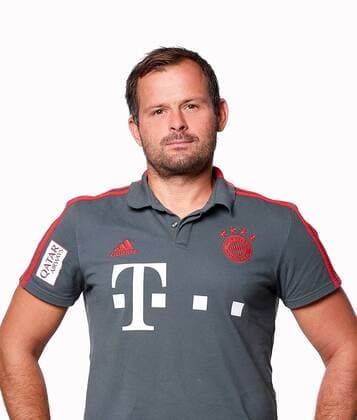 FUSSBALL 1. BUNDESLIGA SAISON 2018 2019 11.09.2018 Fototermin FC Bayern Muenchen: Torwarttrainer Toni Tapalovic Muenchen