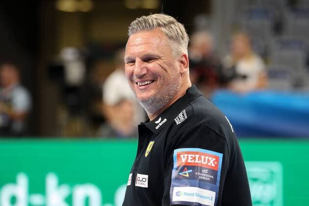 Nikolaj Jacobsen (Trainer, Cheftrainer, RNL), Einzelbild, Aktion, Action, Freude, freundlich, fröhlich, strahlend, optimistisch, Handball, Champions League, Rhein-Neckar Löwen - Barca Lassa,