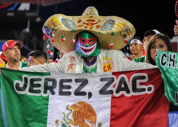 September 11, 2018: An excited Mexico soccer fan prior to the International Friendly Länderspiel match between Mexico and USA at Nissan Stadium in Nashville, TN. The US national team Nationalteam defeated Mexico, 1-0. CSM Soccer 2018: Mexico vs USA Sep 11 - ZUMAc04_ 20180911_zaf_c04_439 Copyright: xKevinxLangleyx