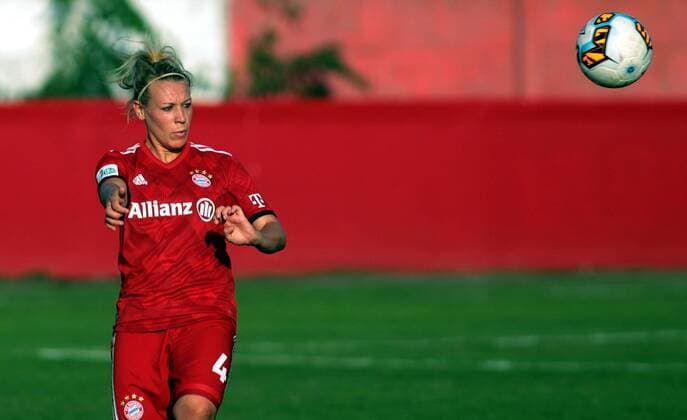 12.09.2018 Subotica(Serbia) ZFK Spartak Subotica-FC Bayern München UEFA women s football champions league round of 32 Kristin Demann FC Bayern München :