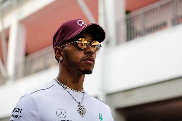 13th September 2018, Marina Bay Street Circuit, Singapore; Formula One Grand Prix of Singapore, driver arrivals and press conference PK Pressekonferenz Mercedes AMG Petronas driver Lewis Hamilton  ActionPlus12061877 StephenxBlackberry