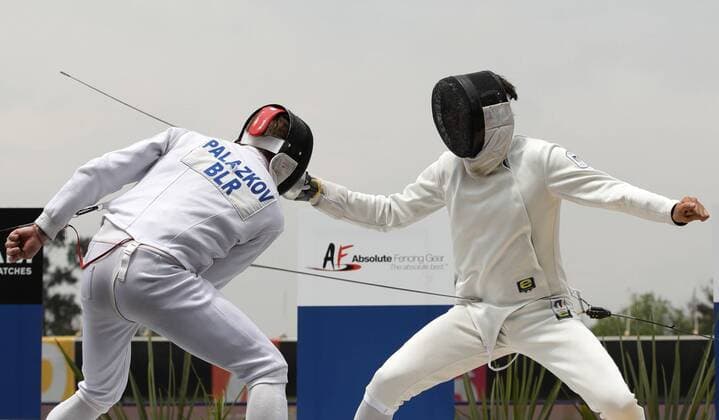 Belorussian Ilya Palazkov (L) and Italian Riccardo De Luca particpate in the individual men s fencing final during the World Modern pentathlon moderner Fünfkampf Championships, in Mexico City, Mexico, 13 September 2018. World Modern Pentathlon Championships in Mexico !ACHTUNG: NUR REDAKTIONELLE NUTZUNG!  Copyright: xJosexMendezx MEX14 20180913-636724742937282333