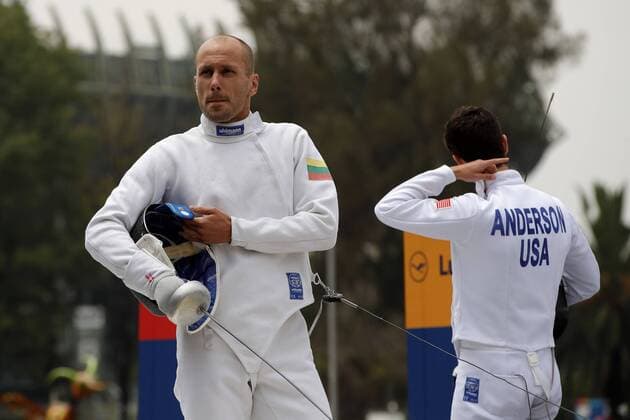 Justinas Kinderis (L) of Lithuania competes with US. Brendan Anderson (R), during the individual men s fencing final, during the World Modern pentathlon moderner Fünfkampf Championships, in Mexico City, Mexico, 13 September 2018. EPA Jose Mendez World Modern Pentathlon Championships in Mexico !ACHTUNG: NUR REDAKTIONELLE NUTZUNG!  Copyright: xJosexMendezx MEX21 20180913-636724764157336692
