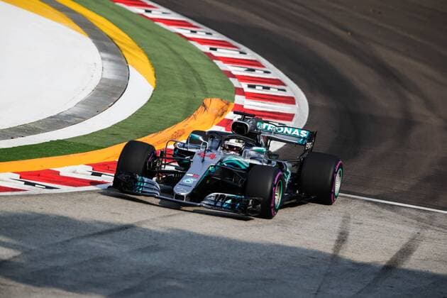 14th September 2018, Marina Bay Street Circuit, Singapore; Formula One Grand Prix of Singapore, Friday free practice; Mercedes AMG Petronas driver Lewis Hamilton  ActionPlus12061993 StephenxBlackberry