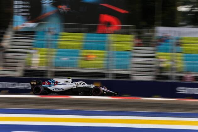 14th September 2018, Marina Bay Street Circuit, Singapore; Formula One Grand Prix of Singapore, Friday free practice; Williams Martini driver Sergey Sirotkin  ActionPlus12062027 StephenxBlackberry