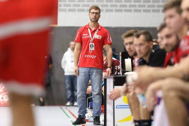 Jaron Siewert (Trainer TUSEM Essen), TuS N-Luebbecke vs TUSEM Essen, Handball, 2. Bundesliga, 15.09.2018, TuS N-Luebbecke vs TUSEM Essen, Handball, 2. Bundesliga, 15.09.2018 Luebbecke Copyright: xEIBNER JanxStrohdiekx EP_JSK