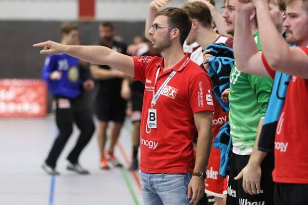 Jaron Siewert (Trainer TUSEM Essen), TuS N-Luebbecke vs TUSEM Essen, Handball, 2. Bundesliga, 15.09.2018, TuS N-Luebbecke vs TUSEM Essen, Handball, 2. Bundesliga, 15.09.2018 Luebbecke Copyright: xEIBNER JanxStrohdiekx EP_JSK