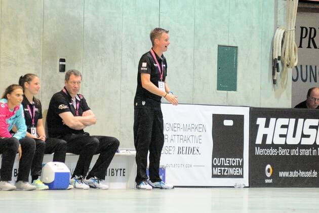 Andre Fuhr (TusSies Metzingen Trainer) TusSies Metzingen, Women, EHF-Cup, Round 1, 15.09.2018, Foto:TBaur Eibner TusSies Metzingen vs. HZRK Grude Metzingen Copyright: xEIBNER TobiasxBaurx EP_TBR