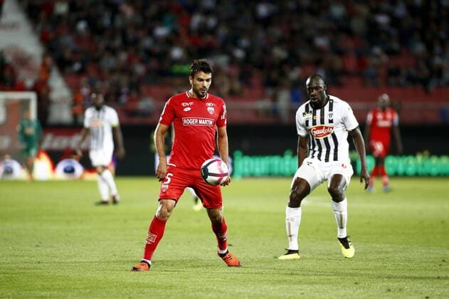 Fußball, FCO Dijon - SCO Angers 05 OUSSAMA HADDADI (DIJ) FOOTBALL : Dijon vs Angers - Ligue 1 Conforama - 15 09 2018 FEP Panoramic 