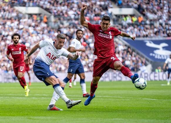 Toby Alderweireld of Tottenham Hotspur clears during the Premier League match between Tottenham Hotspur and Liverpool at Wembley Stadium, London, England on 15 September 2018. Copyright: xLiamxMcAvoyx 21020089