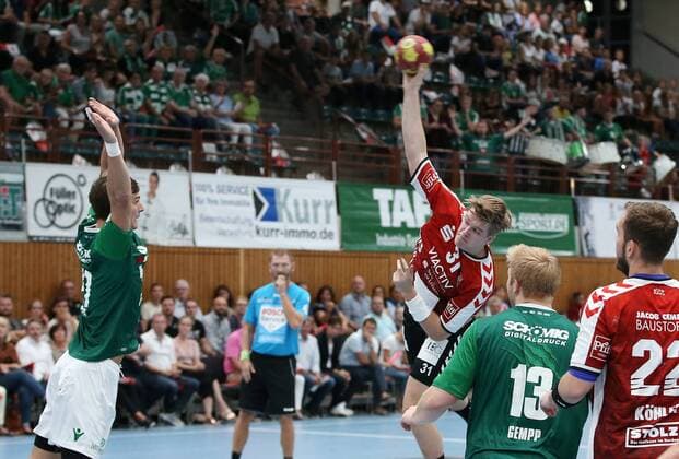 v.li.: Philipp Meyer (DJK Rimpar Wölfe), Dadi Runarsson (VfL Lübeck-Schwartau), Patrick Gempp (DJK Rimpar Wölfe), Steffen Köhler (VfL Lübeck-Schwartau), DKB 2. Handball-Bundesliga, DJK Rimpar Wölfe - VfL Lübeck-Schwartau,