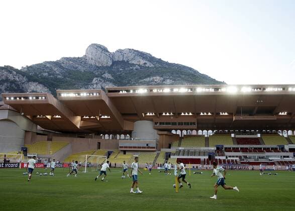 Entrenamiento del Atletico en Monaco antes del partido de Liga de Campeones. Atletico training session in Monaco before Champions League match. 