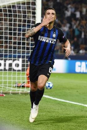 Fußball, CL, Inter Mailand - Tottenham Hotspur Db Milano 18 09 2018 - Champions League Inter-Tottenham foto Daniele Buffa Image nella foto: esultanza gol Matias Vecino 
