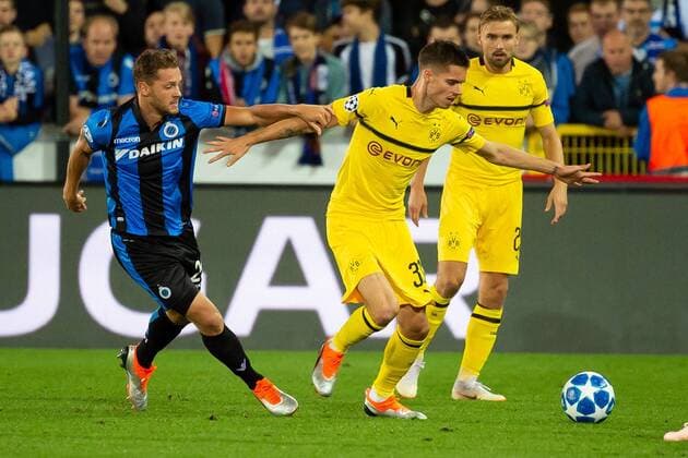 Bruegge, Belgien, 18.09.2018, UEFA Champions League - 2018 19 Season, Vorrunde, Gruppenphase - Gruppe A - 1. Spieltag, Club Bruegge - BV Borussia Dortmund, Mats Rits (Bruegge) und Julian Weigl (BVB) im zweikampf ( DeFodi001