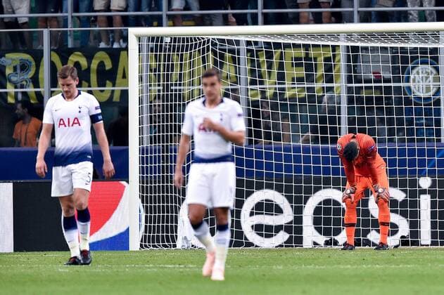 Fußball, CL, Inter Mailand - Tottenham Hotspur Michel Vorm of Tottenham Hotspur looks dejected after Matias Vecino of Inter Milan scored second goal during the UEFA Champions League Group B match between Inter Milan and Tottenham Hotspur at Stadio San Siro, Milan, Italy on 18 September 2018. Copyright: xGiuseppexMaffiax 2101