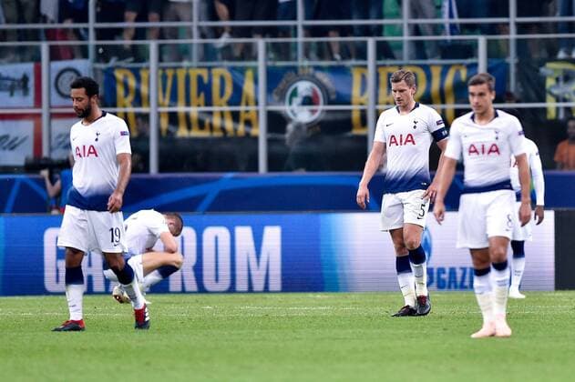 Fußball, CL, Inter Mailand - Tottenham Hotspur Jan Vertonghen of Tottenham Hotspur looks dejected after Matias Vecino of Inter Milan scored second goal during the UEFA Champions League Group B match between Inter Milan and Tottenham Hotspur at Stadio San Siro, Milan, Italy on 18 September 2018. Copyright: xGiuseppexMaffiax 2101