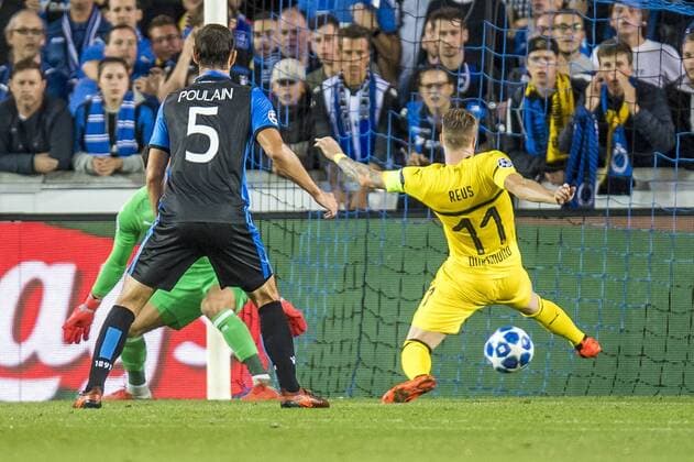 Fußball: Champions League, Saison 2018 2019, Gruppenphase, 1. Spieltag, Club Brügge - Borussia Dortmund am 18.09.2018 im Jan-Breydel-Stadion in Brügge (Belgien). Dortmunds Marco Reus rettet vor dem eigenen Tor. DFL REGULATIONS PROHIBIT ANY USE OF PHOTOGRAPHS AS IMAGE SEQUENCES AND OR QUASI-VIDEO. Copyright: xKirchner DavidxInderliedx