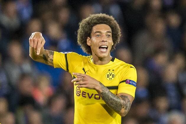 Fußball: Champions League, Saison 2018 2019, Gruppenphase, 1. Spieltag, Club Brügge - Borussia Dortmund am 18.09.2018 im Jan-Breydel-Stadion in Brügge (Belgien). Dortmunds Axel Witsel gibt Anweisungen. DFL REGULATIONS PROHIBIT ANY USE OF PHOTOGRAPHS AS IMAGE SEQUENCES AND OR QUASI-VIDEO. Copyright: xKirchner DavidxInderliedx
