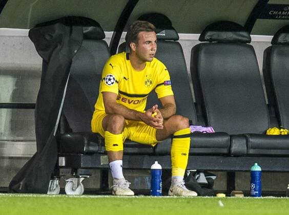 Fußball: Champions League, Saison 2018 2019, Gruppenphase, 1. Spieltag, Club Brügge - Borussia Dortmund am 18.09.2018 im Jan-Breydel-Stadion in Brügge (Belgien). Dortmunds Mario Götze Goetze sitzt nach seiner Auswechslung enttäuscht auf der Bank. DFL REGULATIONS PROHIBIT ANY USE OF PHOTOGRAPHS AS IMAGE SEQUENCES AND OR QUASI-VIDEO. Copyright: xKirchner DavidxInderliedx