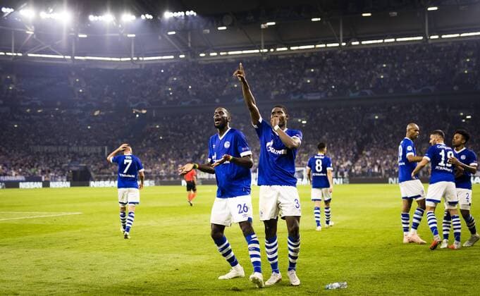 Gelsenkirchen, 18.09.2018 Torjubel: Breel Embolo (S04), Salif Sane (S04) FC Schalke 04 - FC Porto