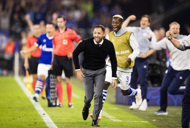 Gelsenkirchen, 18.09.2018 Jubel Trainer Domenico Tedesco (S04) FC Schalke 04 - FC Porto