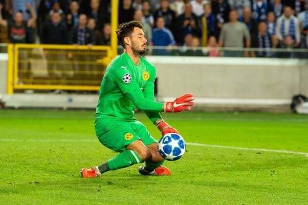 Bruegge, Belgien, 18.09.2018, UEFA Champions League - 2018 19 Season, Vorrunde, Gruppenphase - Gruppe A - 1. Spieltag, Club Bruegge - BV Borussia Dortmund, Torwart Roman Buerki (BVB) in aktion ( DeFodi001