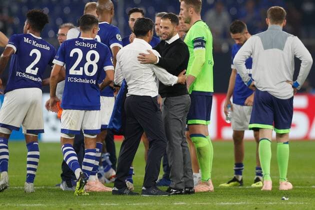 18.09.2018, Fussball, Saison 2018 2019, Champions League, 1. Spieltag - FC Schalke 04 - FC Porto v. l. Trainer Sergio Conceicao Sergio Conceicao (FC Porto), Cheftrainer Domenico TEDESCO (FC Schalke 04) Gelsenkirchen Veltins Arena NRW Deutschland