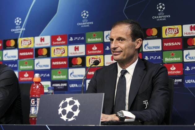 September 18, 2018 - Valencia, Spain - Massimiliano Allegri in press conference PK Pressekonferenz Before UEFA CHAMPIONS LEAGUE match between Valencia CF vs Juventus de Milan at Mestalla Stadium on September 18, 2018. Juventus Press Conference  - ZUMAn230 20180918_zaa_n230_307 Copyright: xJosexMiguelxFernandezx