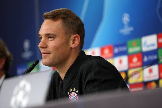 September 18, 2018 - Lisbon, Portugal - Bayern s goalkeeper Manuel Neuer from Germany attends a press conference PK Pressekonferenz on the eve of the UEFA Champions League Group E football match SL Benfica vs Bayern Munich at the Luz stadium in Lisbon, Portugal on September 18, 2018. Bayern Muenchen Training And Press Conference - UEFA Champions League  - ZUMAn230 20180918_zaa_n230_252 Copyright: xPedroxFiuzax