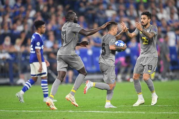UEFA Champions League, Gruppenphase, Spiel 1, Saison 2018 2019, FC Schalke 04 vs FC Porto, 18.09.18. Veltinsarena Gelsenkirchen, Moussa Marega, Otavio, Alex Telles alle FC Porto, jubel UEFA regulations prohibit any use of photographs as image sequences and or quasi-video.