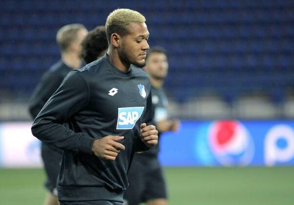 Forward Joelinton does exercises during a pre-match open training session of TSG 1899 Hoffenheim ahead of the UEFA Champions League Group F fixture against FC Shakhtar Donetsk, Kharkiv, northeastern Ukraine, September 18, 2018. The encounter is scheduled to take place at Kharkiv s Metalist Stadium on September 19. Ukrinform. Hoffenheim s open training session in Kharkiv  Copyright: xVyacheslavxMadiyevskyyx