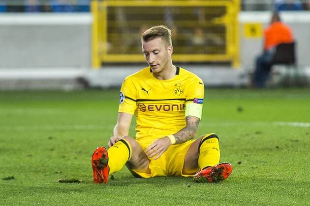 Fußball: Champions League, Saison 2018 2019, Gruppenphase, 1. Spieltag, Club Brügge - Borussia Dortmund am 18.09.2018 im Jan-Breydel-Stadion in Brügge (Belgien). Dortmunds Marco Reus sitzt enttäuscht auf dem Boden. DFL REGULATIONS PROHIBIT ANY USE OF PHOTOGRAPHS AS IMAGE SEQUENCES AND OR QUASI-VIDEO. Copyright: xKirchner DavidxInderliedx