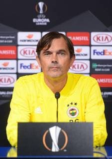 PXL_Press conference Fenerbahce S.K. 19.09.2018., stadium Maksimir, Zagreb, Croatia - Coach of Fenerbahce S.K. Phillip Cocu and footballer Mehmet Topal held a press conference PK Pressekonferenz before the match of the first round of the UEFA Champions between GNK Dinamo vs Fenerbahce S.K. Phillip Cocu.  MarkoxPrpic PIXSELL
