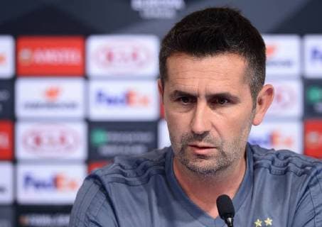 PXL_Press conference GNK Dinamo 19.09.2018., stadium Maksimir, Zagreb, Croatia - Coach of GNK Dinamo Nenad Bjelica and footballer Ivan Sunjic held a press conference PK Pressekonferenz before the match of the first round of the UEFA Champions between GNK Dinamo vs Fenerbahce S.K. Nenad Bjelica.  MarkoxPrpic PIXSELL