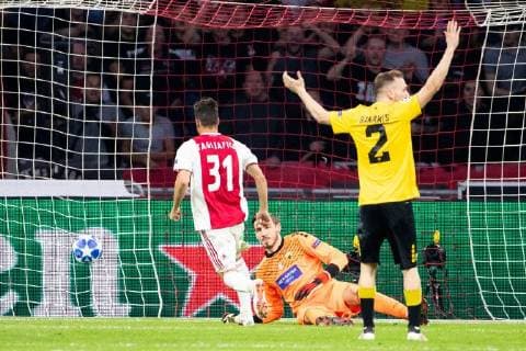 Nico Tagliafico of Ajax, Vassilis Barkas of AEK Athens FC, Michalis Bakakis of AEK Athens FC during the UEFA Champions League group E match between Ajax Amsterdam and AEK FC at the Johan Cruijff Arena on September 19, 2018 in Amsterdam, The Netherlands UEFA Champions League 2018 2019 xVIxVIxImagesx xTomxBodexMultimediaxIVx 12172812