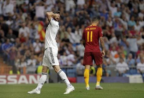 Soccer match between Real Madrid and Roma, of the Champions League 2018 2019, held at the Santiago Bernabeu stadium, in Madrid. (Photo: Jose Cuesta 261 Cordon Press). Gareth Bale
