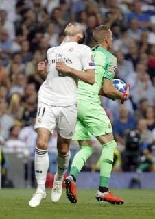 Soccer match between Real Madrid and Roma, of the Champions League 2018 2019, held at the Santiago Bernabeu stadium, in Madrid. (Photo: Jose Cuesta 261 Cordon Press). Gareth Bale